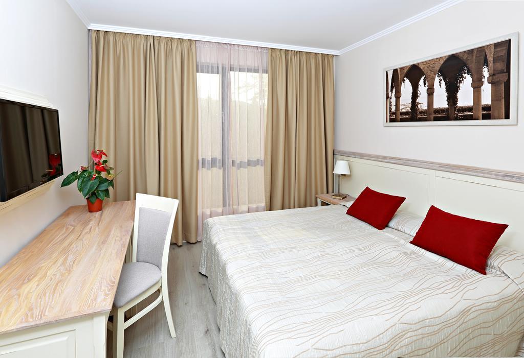 Private Apartments In White Rock Castle 巴尔奇克 客房 照片