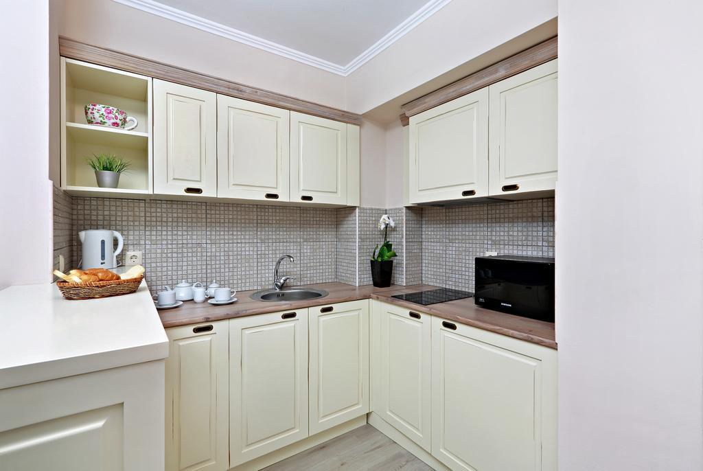Private Apartments In White Rock Castle 巴尔奇克 客房 照片
